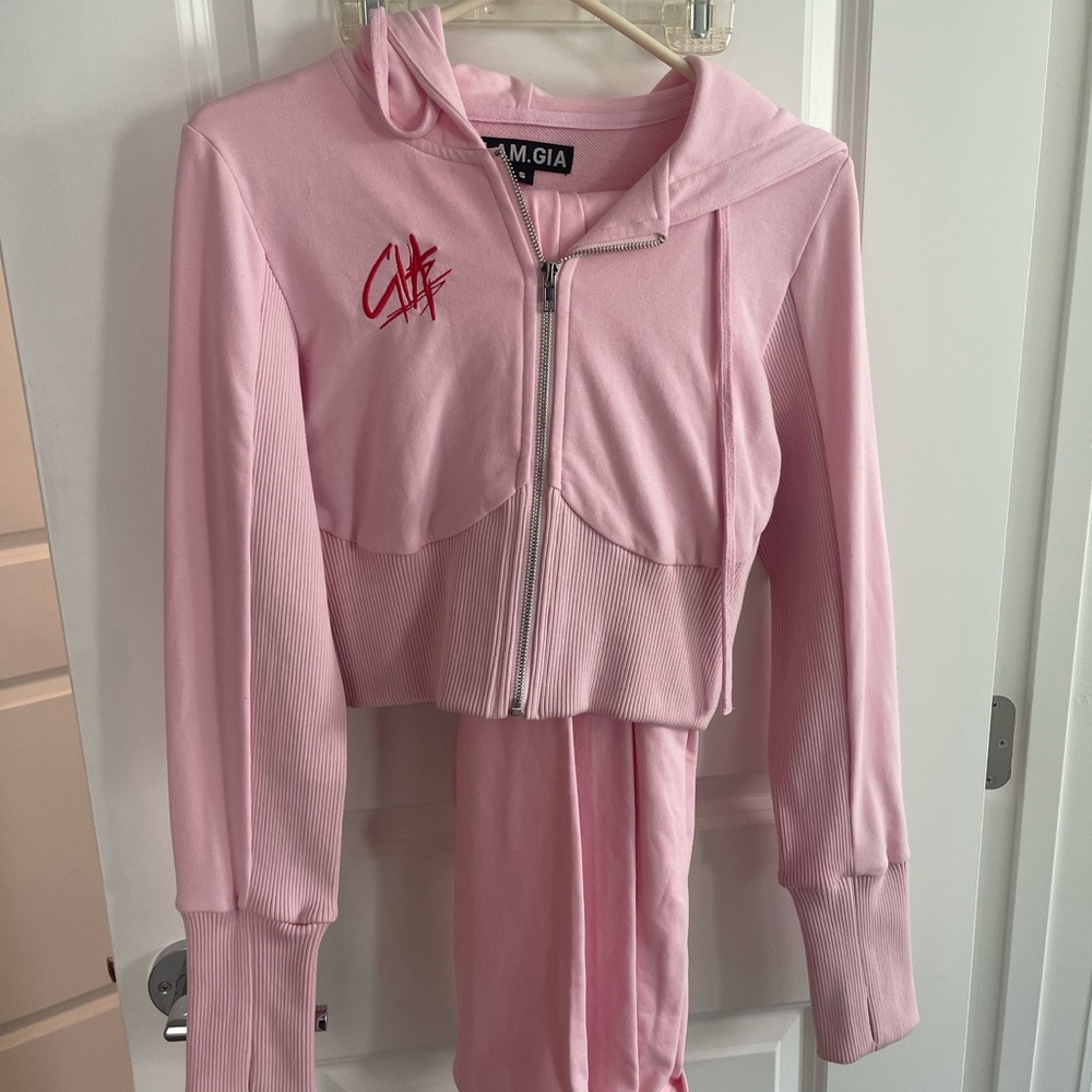 I.AM.GIA brand new pink sweat suit